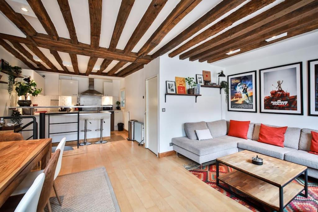 Typical Parisian Duplex#4pers#le Marais Parijs